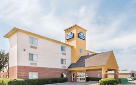 Days Inn And Suites Dallas Tx